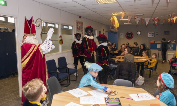 Sint_006A.jpg